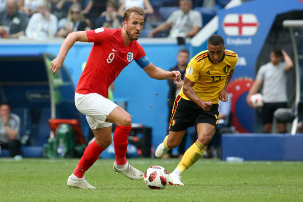 职业足球中 职业足球中